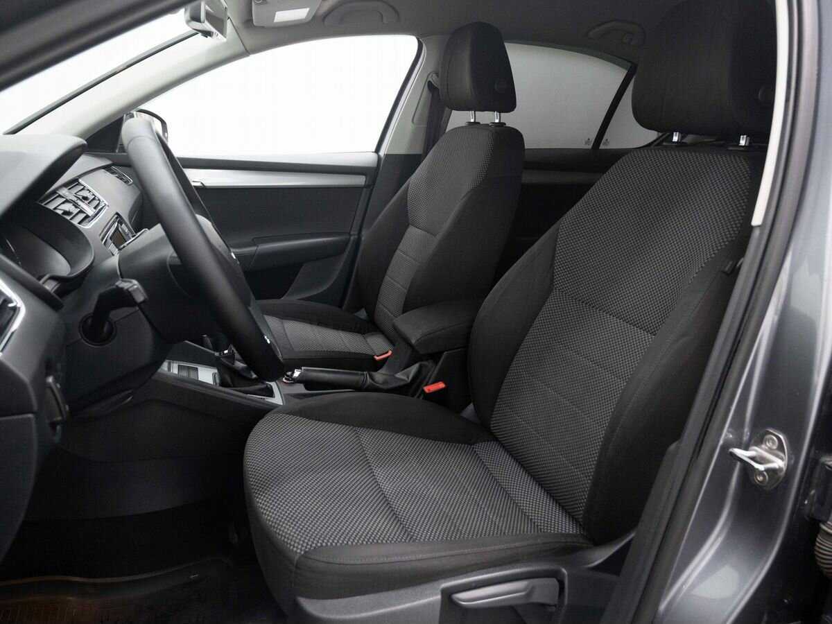 Skoda Octavia 2013 года с пробегом. Фото: #9