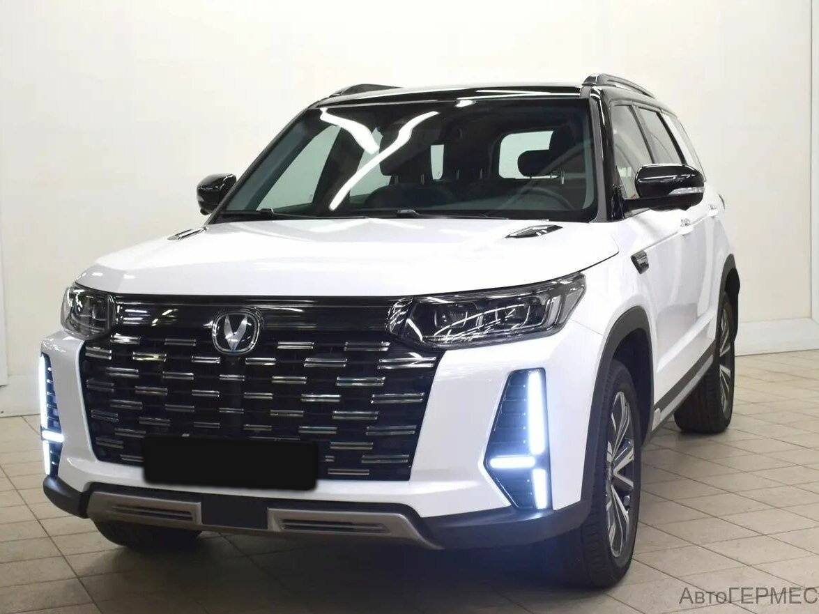 Changan CS95 2023 года с пробегом. Посмотреть фото