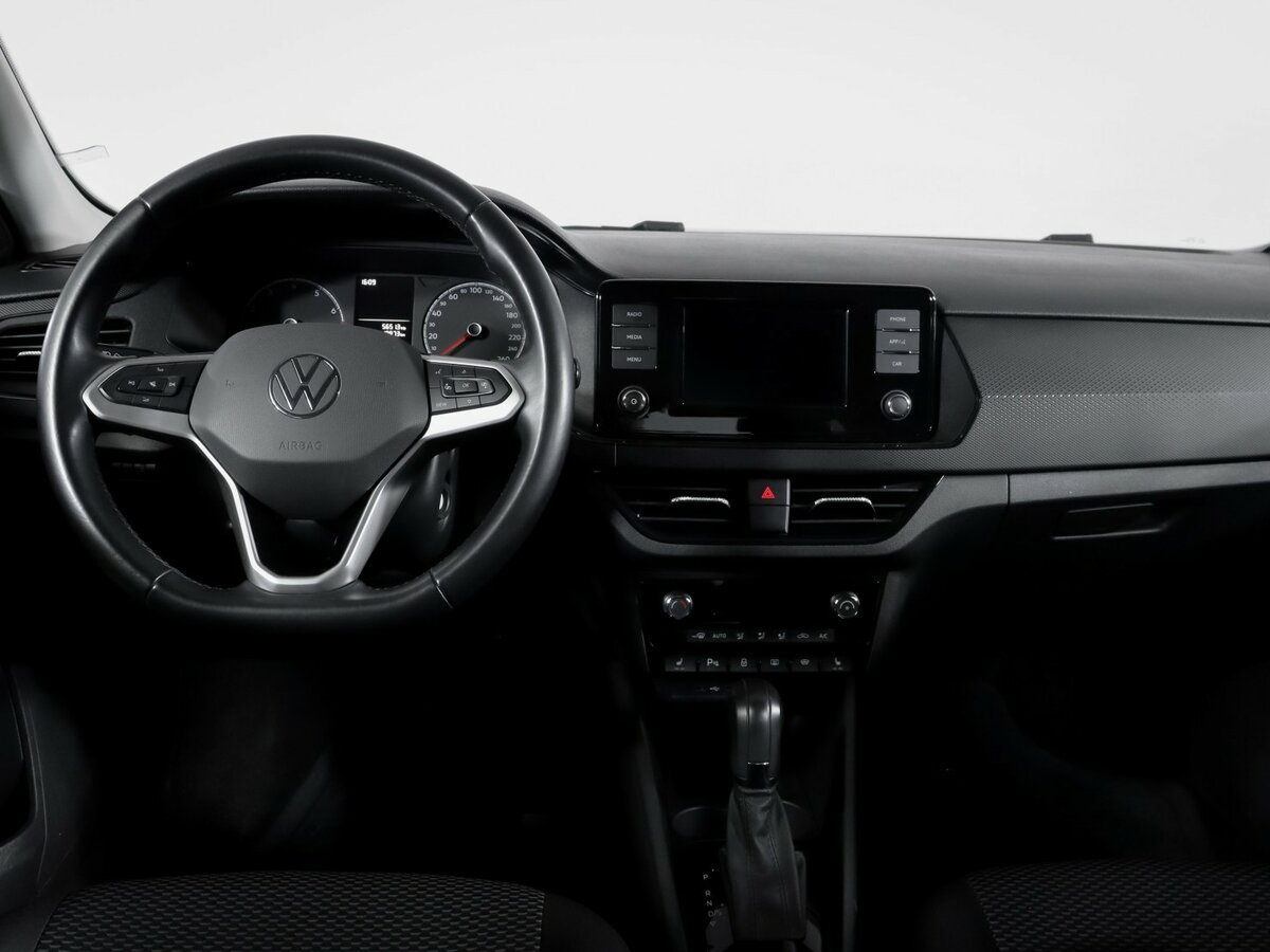 Volkswagen Polo 2021 года с пробегом. Фото: #9