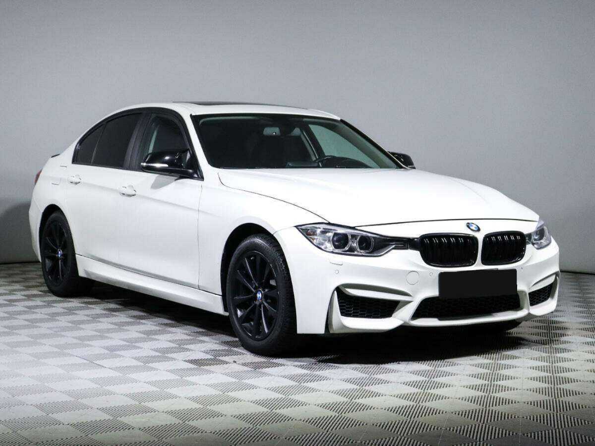 BMW 3 серии 2016 года с пробегом. Фото: #2