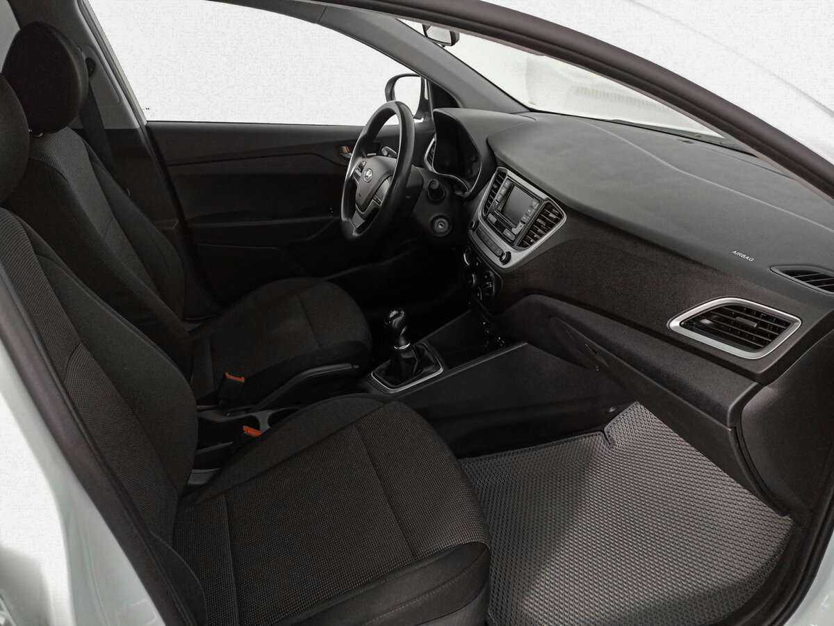 Hyundai Solaris 2017 года с пробегом. Фото: #8