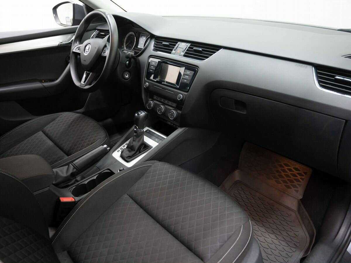 Skoda Octavia 2016 года с пробегом. Фото: #13