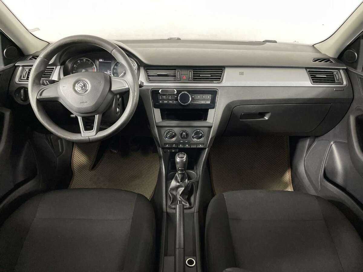 Skoda Rapid 2016 года с пробегом. Фото: #5