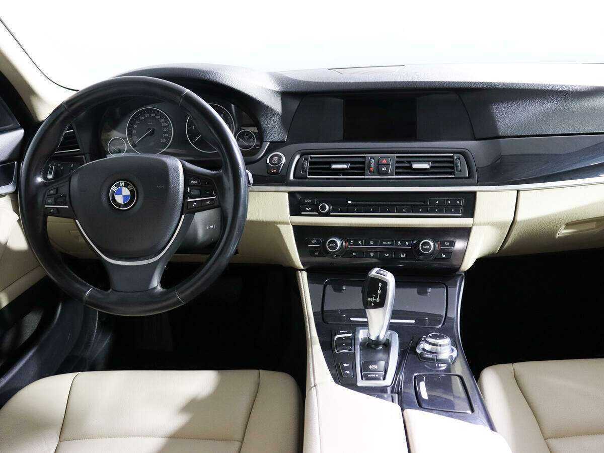 BMW 5 серии 2012 года с пробегом. Фото: #8
