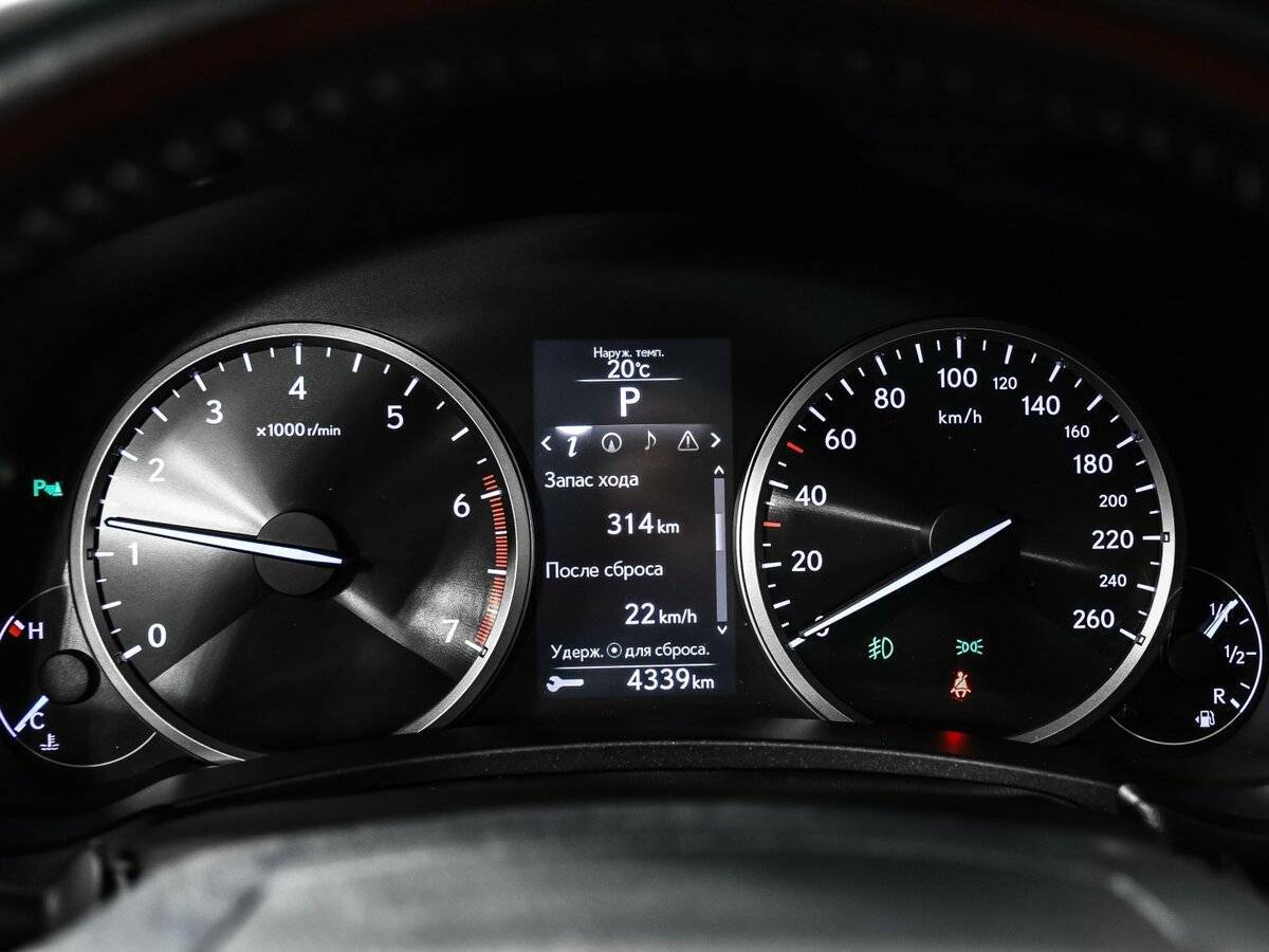 Lexus NX 2015 года с пробегом. Фото: #9