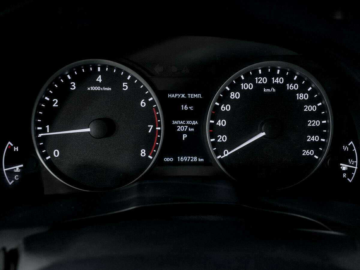 Lexus ES 2013 года с пробегом. Фото: #10