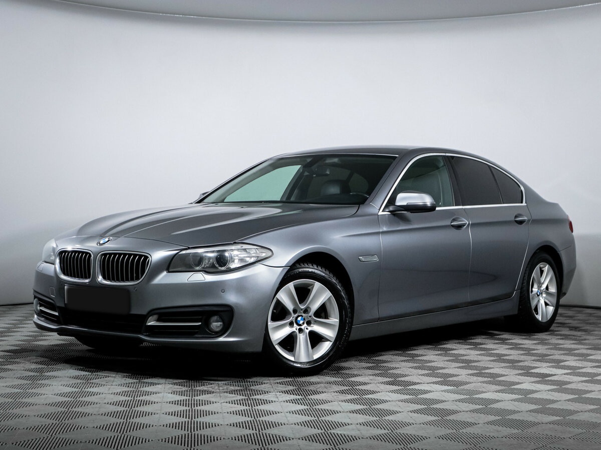BMW 5 серии 2013 года с пробегом. Посмотреть фото