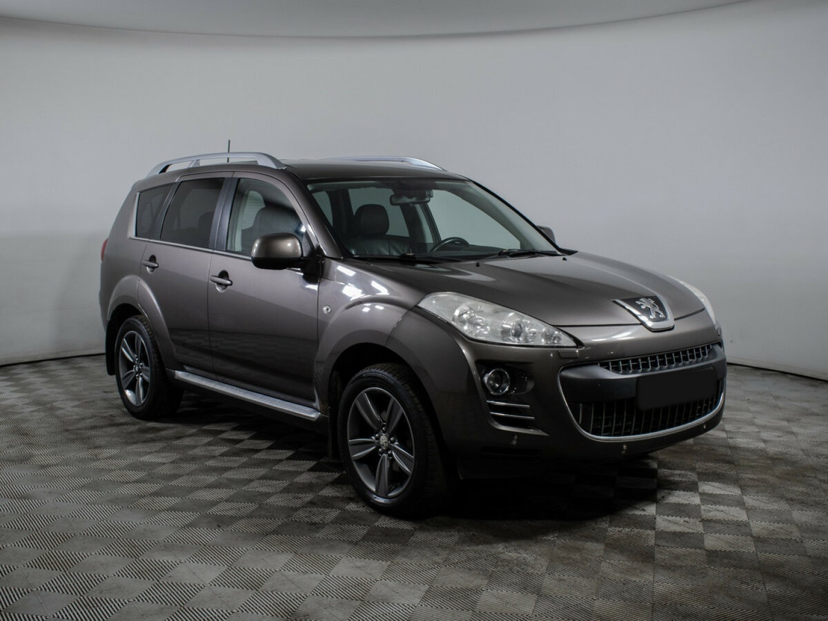 Peugeot 4007 2010 года с пробегом. Фото: #2
