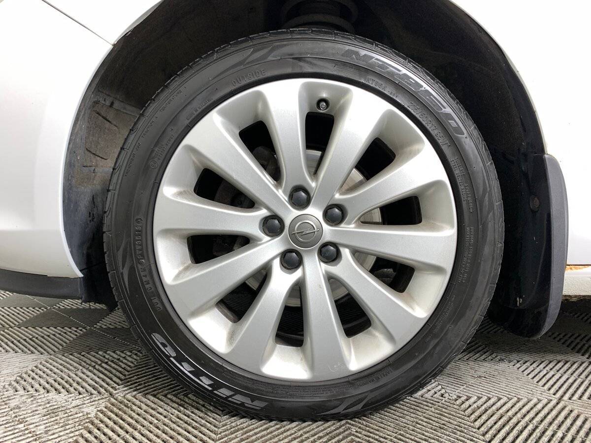 Opel Astra 2011 года с пробегом. Фото: #9