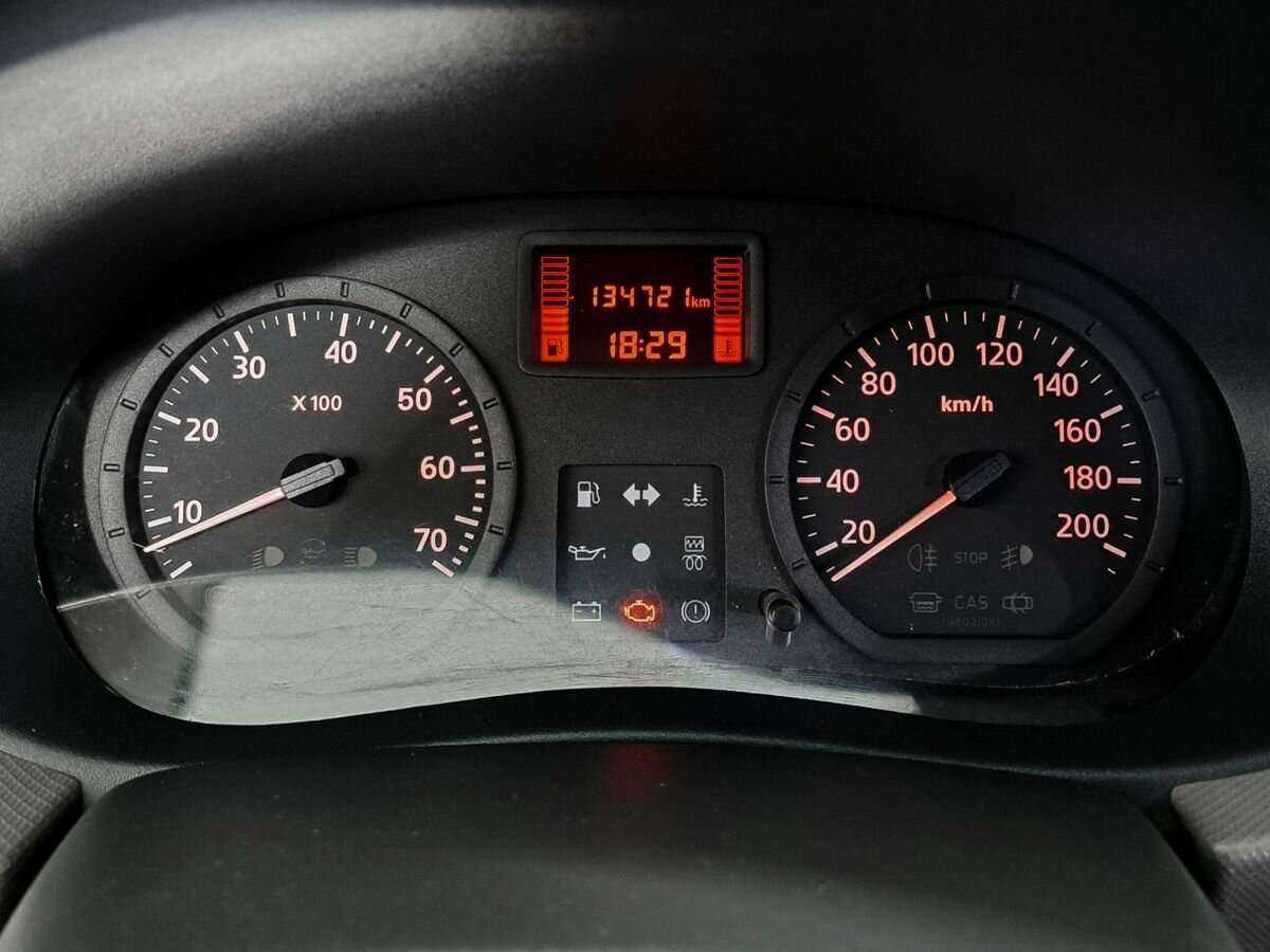 Renault Logan 2012 года с пробегом. Фото: #7