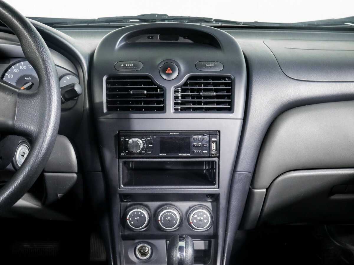 Nissan Almera Classic 2011 года с пробегом. Фото: #9