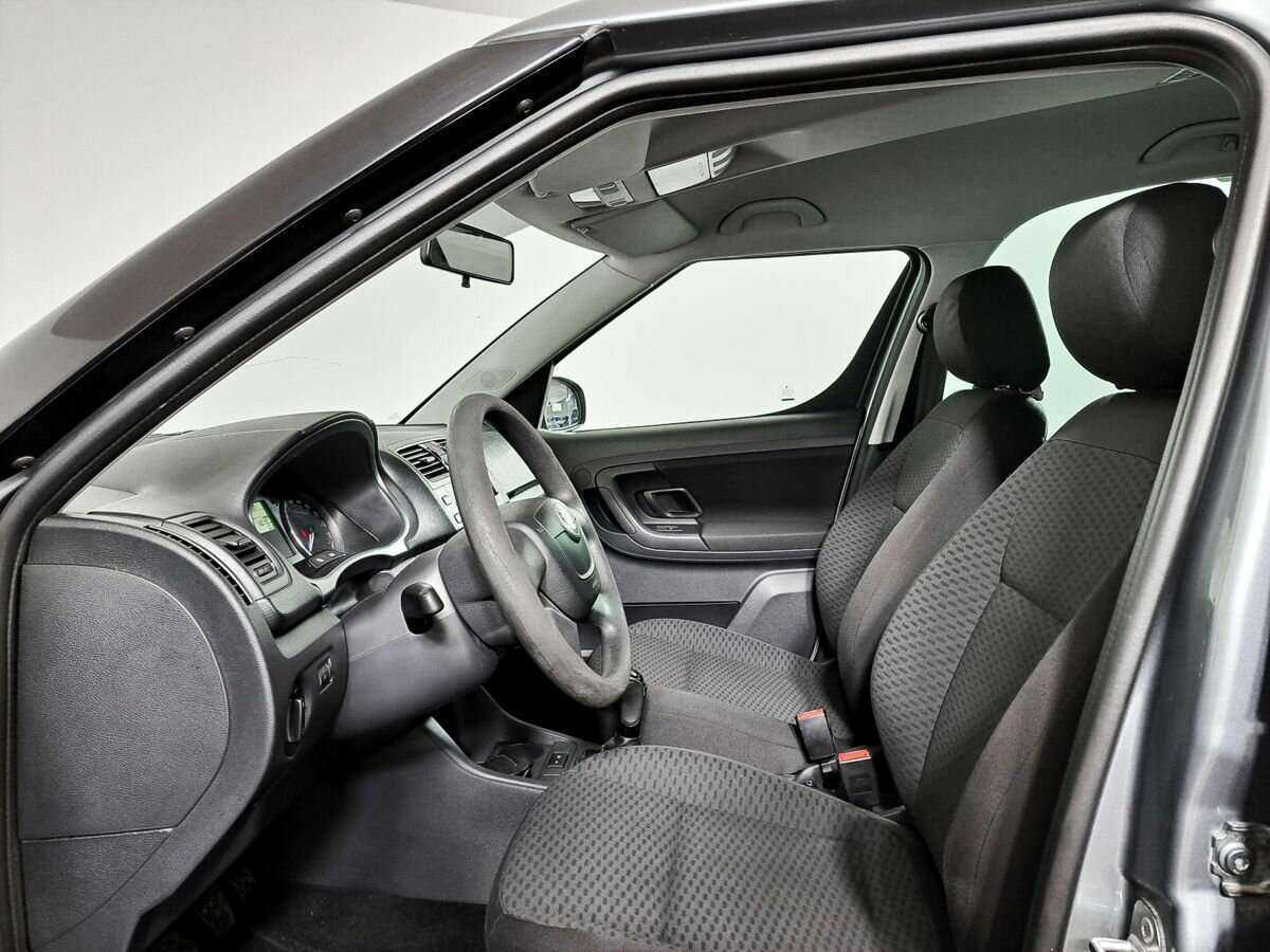 Skoda Roomster 2012 года с пробегом. Фото: #13