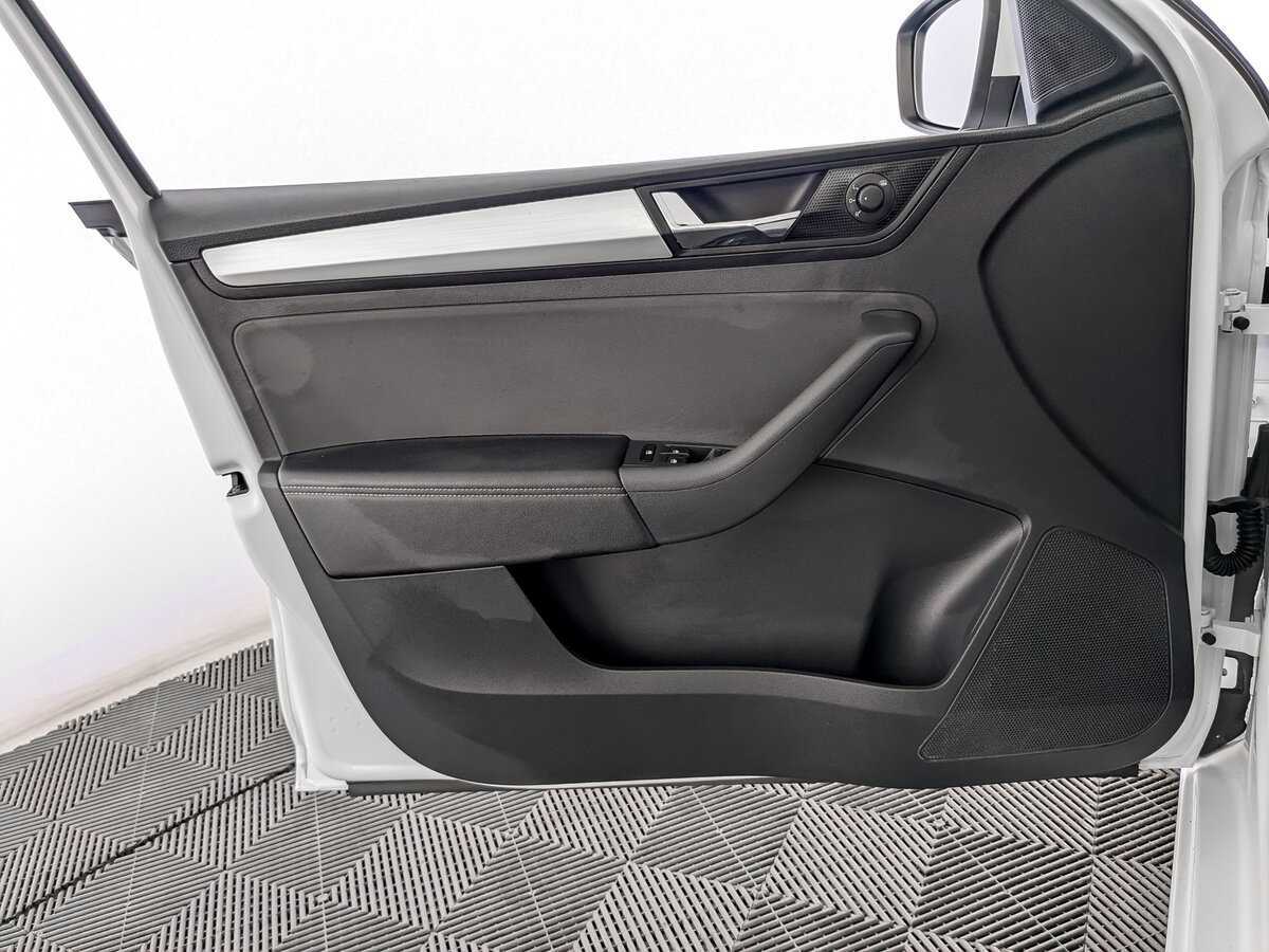 Skoda Rapid 2019 года с пробегом. Фото: #14