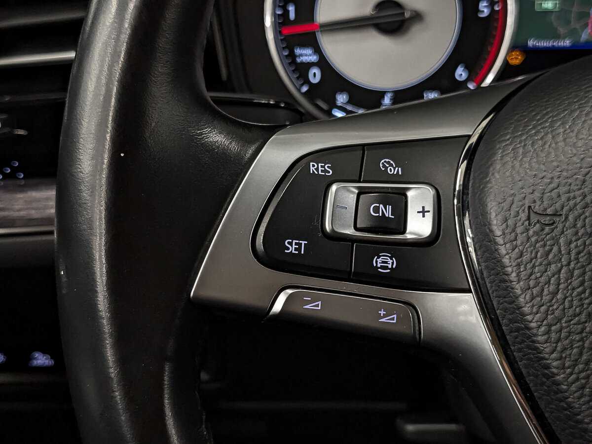 Volkswagen Touareg 2018 года с пробегом. Фото: #26