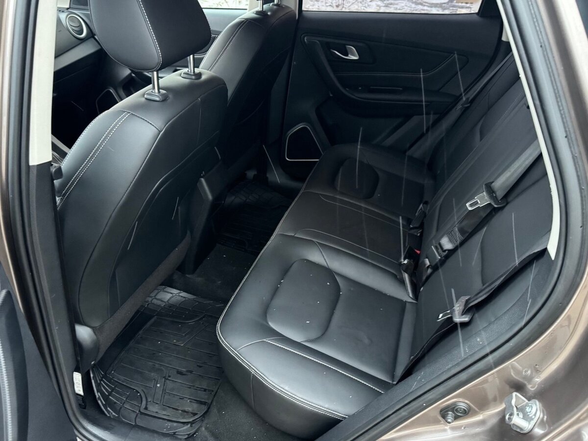 FAW Besturn X40 2020 года с пробегом. Фото: #11