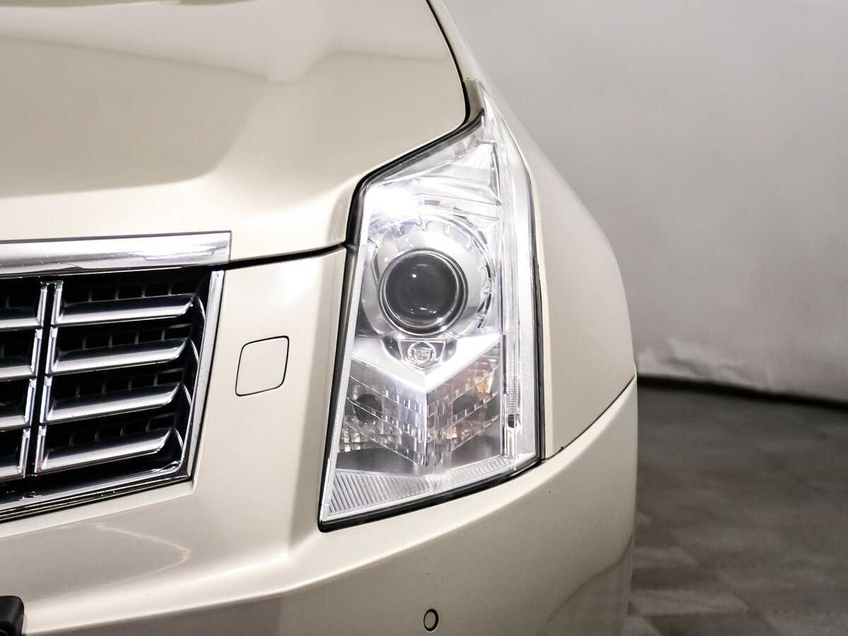 Cadillac SRX 2013 года с пробегом. Фото: #13