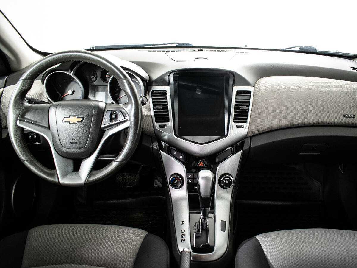 Chevrolet Cruze 2010 года с пробегом. Фото: #10