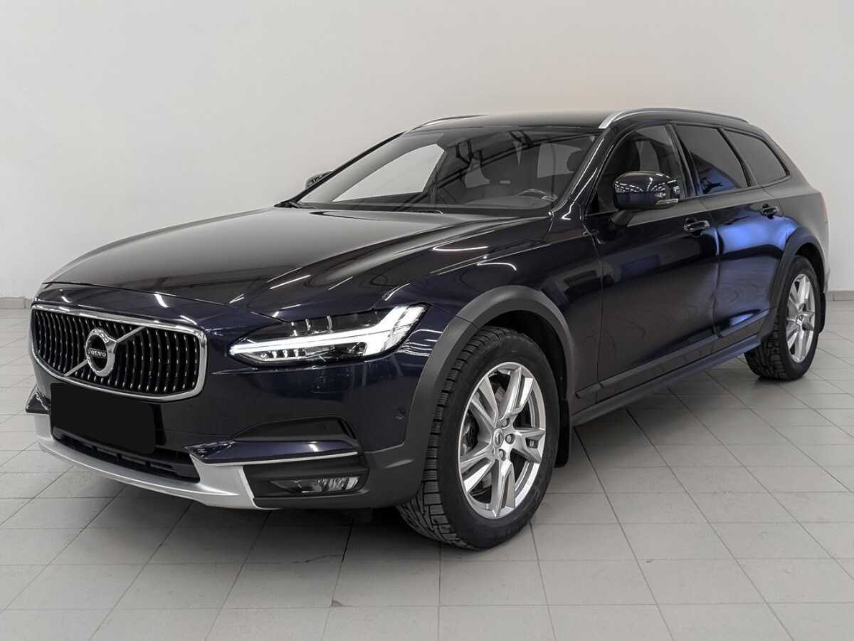 Volvo V90 Cross Country 2017 года с пробегом. Посмотреть фото