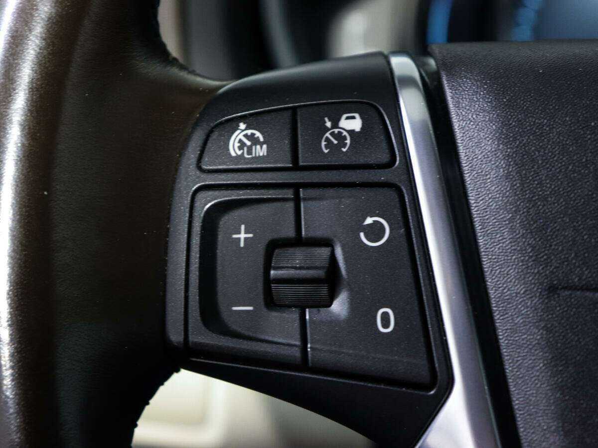 Volvo V40 Cross Country 2013 года с пробегом. Фото: #17