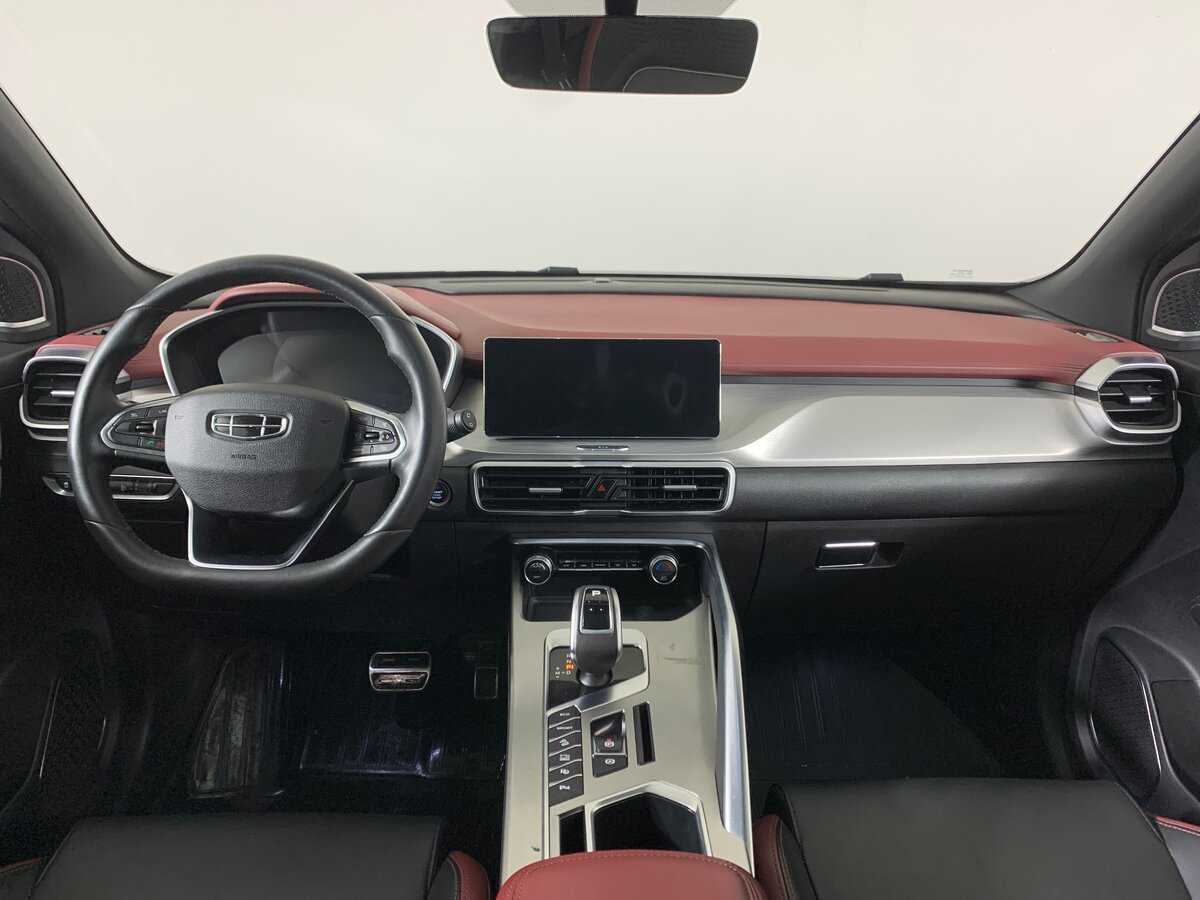 Geely Coolray 2021 года с пробегом. Фото: #12