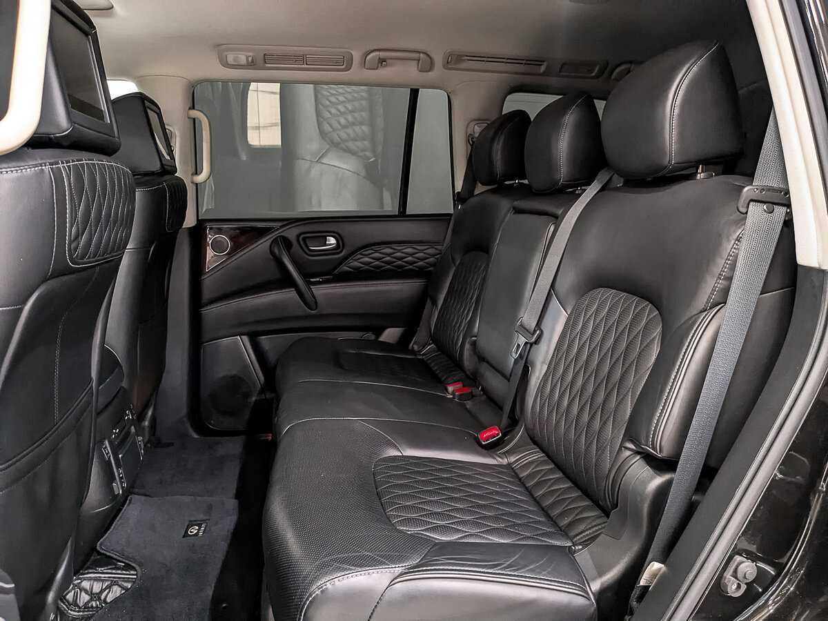 Infiniti QX80 2018 года с пробегом. Фото: #16