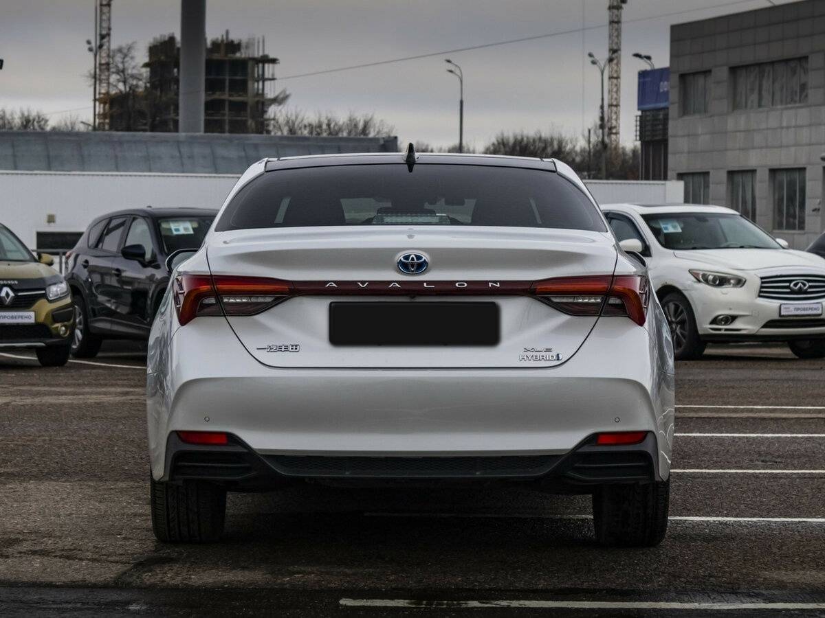 Toyota Avalon 2022 года с пробегом. Фото: #5