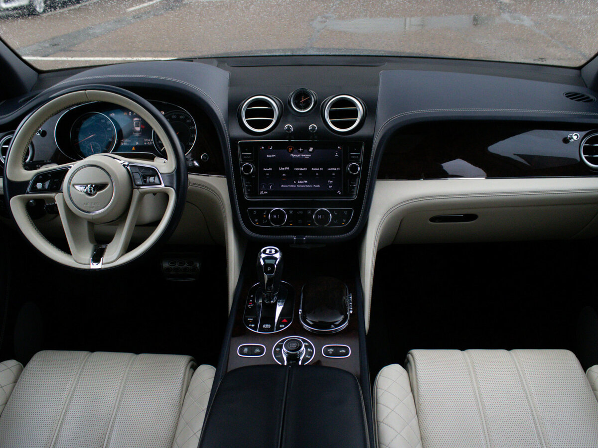 Bentley Bentayga 2016 года с пробегом. Фото: #11