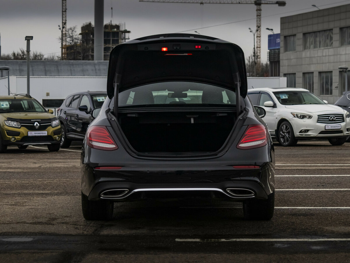 Mercedes-Benz E-Класс 2018 года с пробегом. Фото: #17