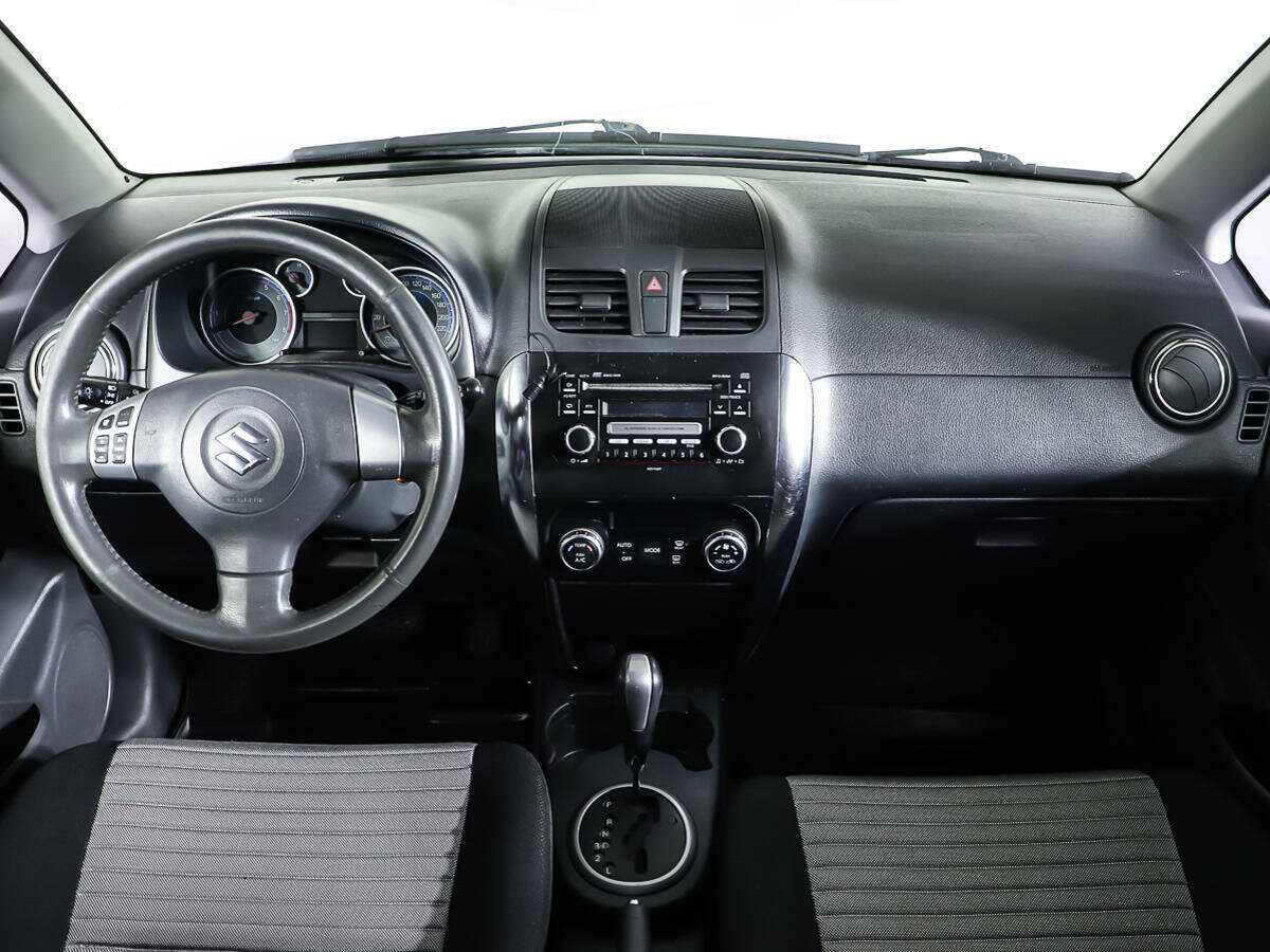 Suzuki SX4 2010 года с пробегом. Фото: #12