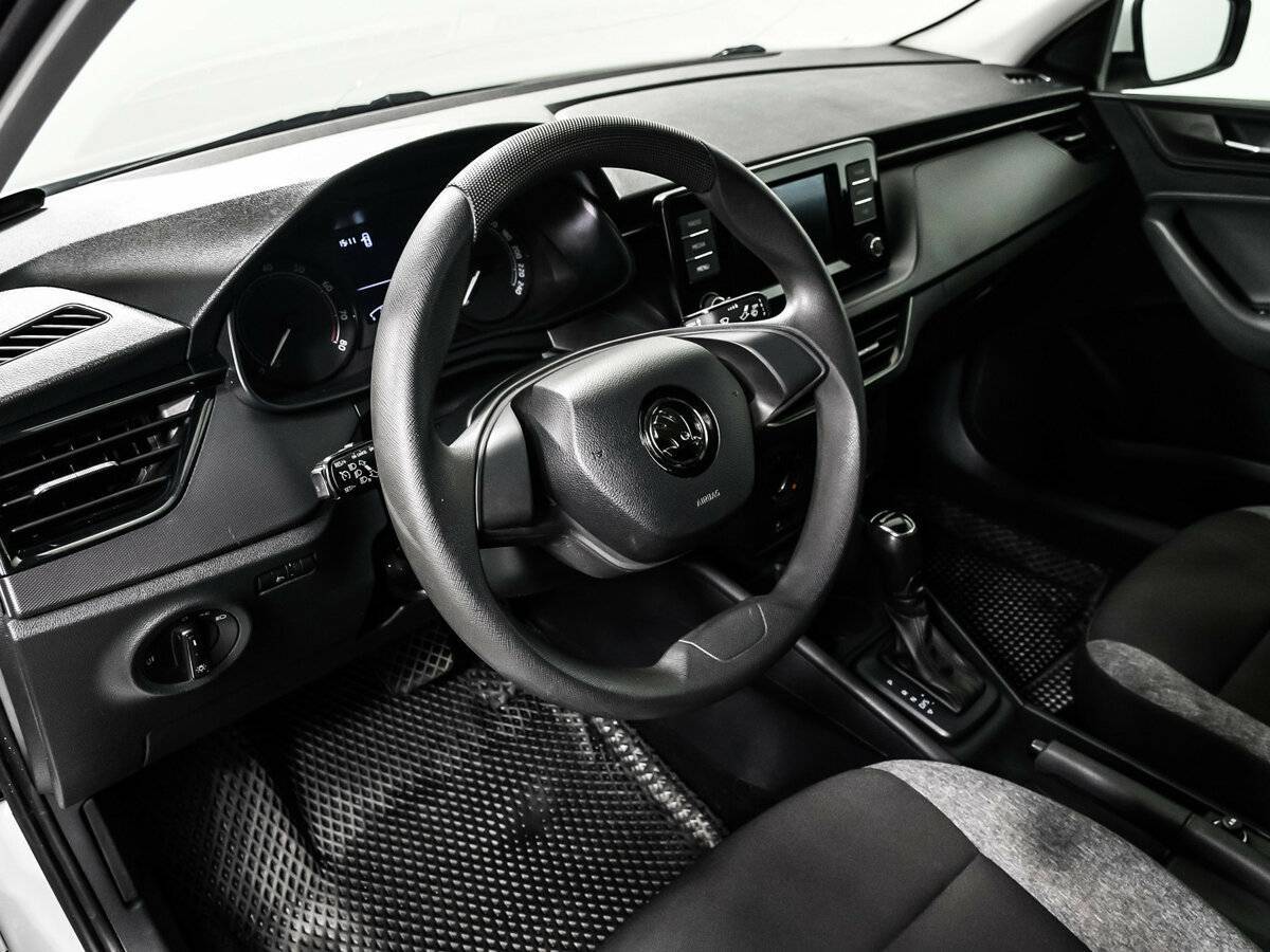 Skoda Rapid 2021 года с пробегом. Фото: #12