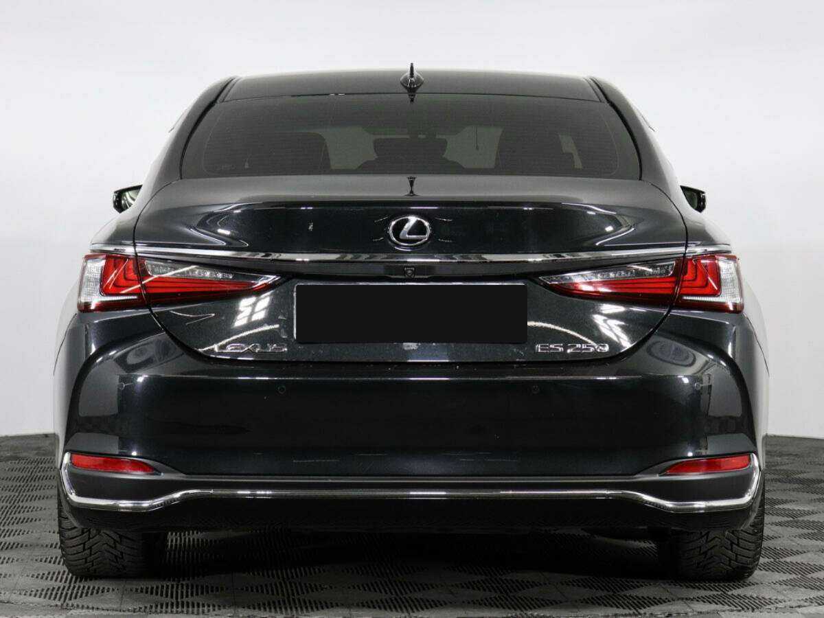 Lexus ES 2019 года с пробегом. Фото: #5