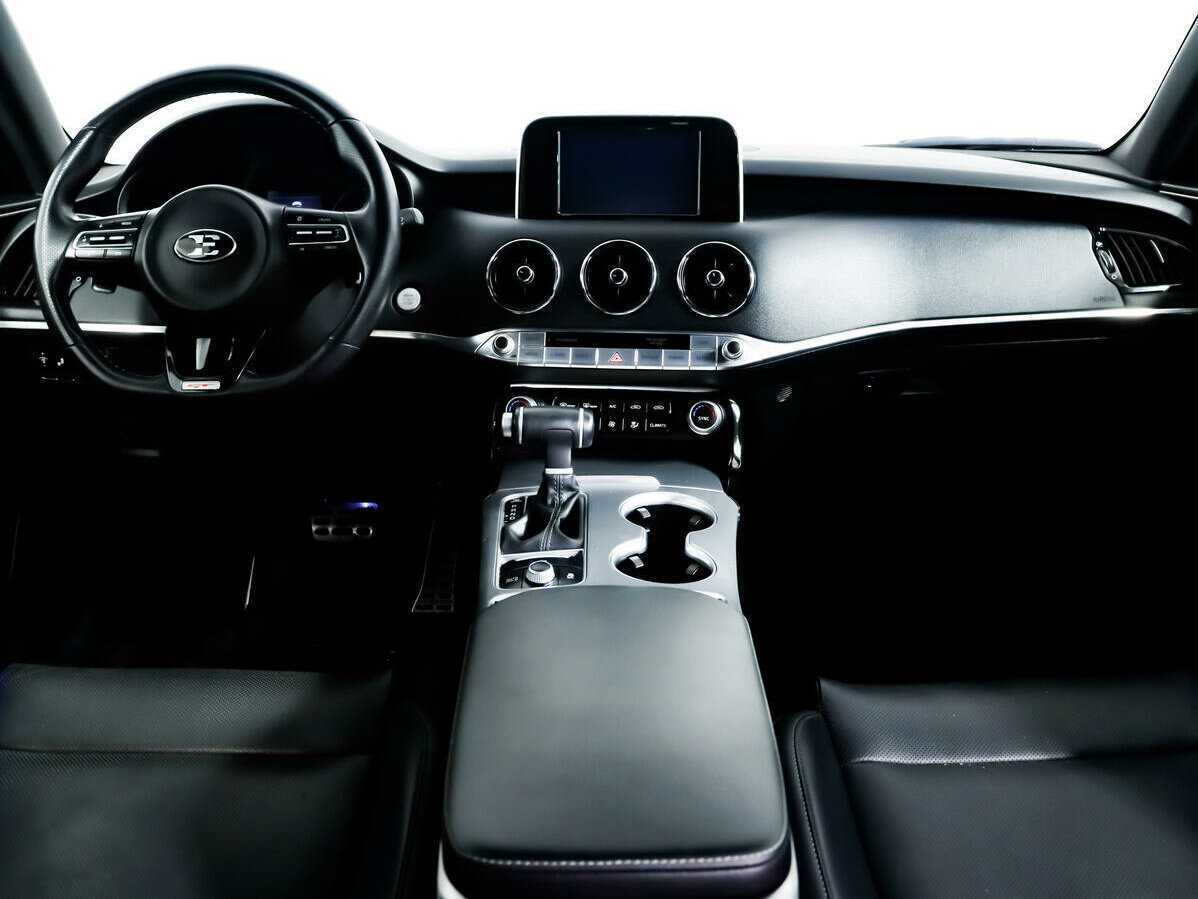 Kia Stinger 2020 года с пробегом. Фото: #10