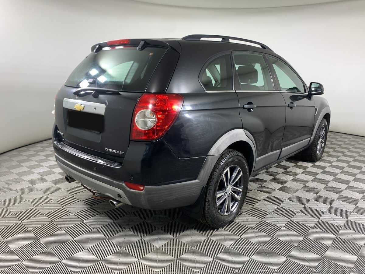 Chevrolet Captiva 2010 года с пробегом. Фото: #4