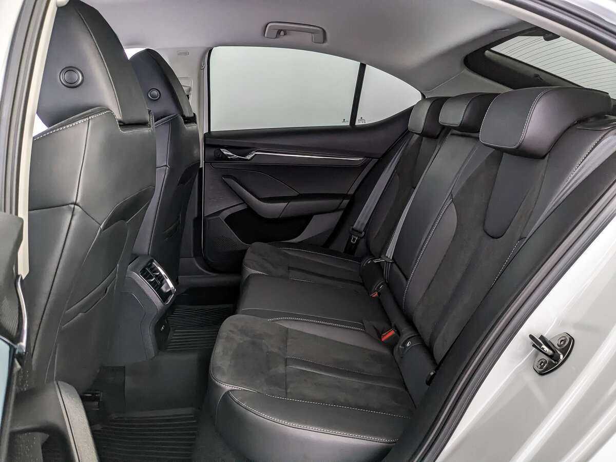 Skoda Octavia 2021 года с пробегом. Фото: #14