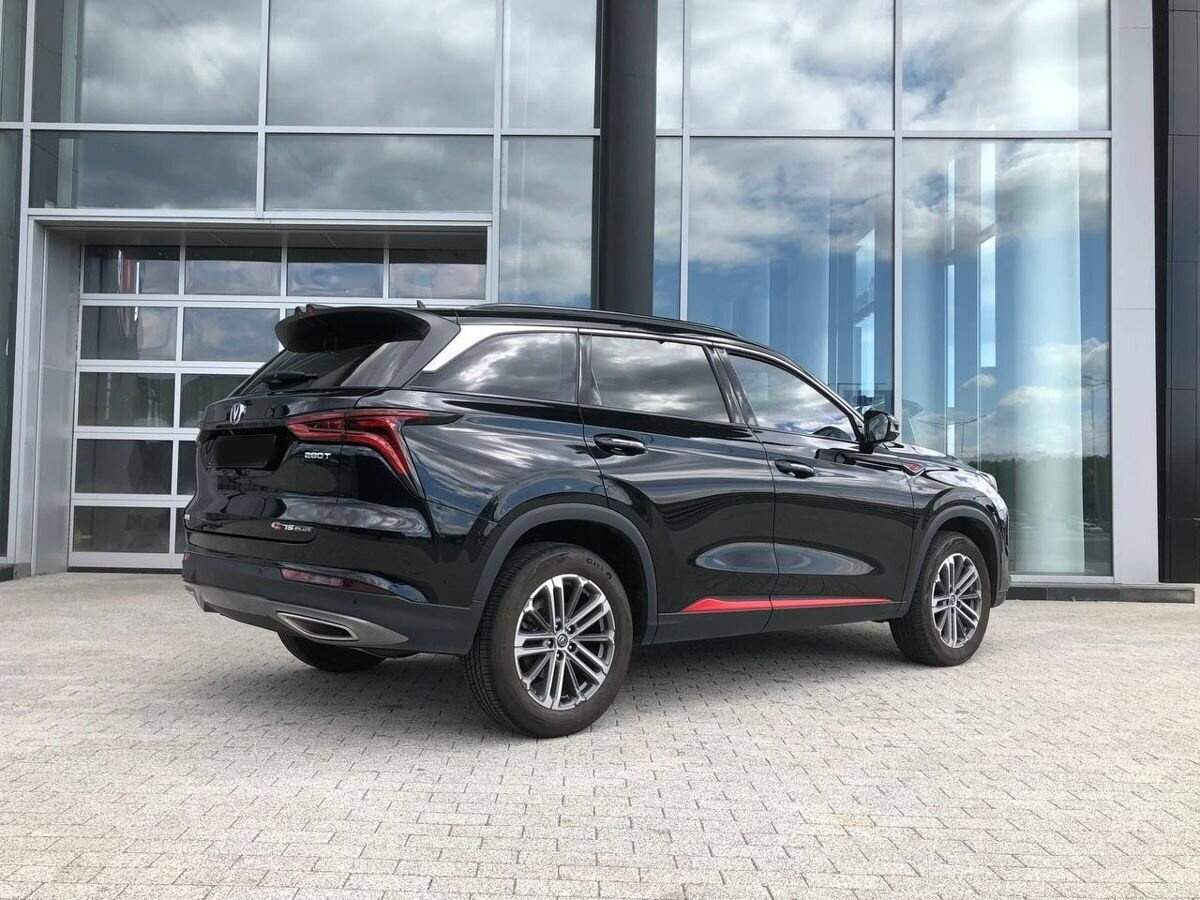 Changan CS75 Plus 2023 года с пробегом. Фото: #2