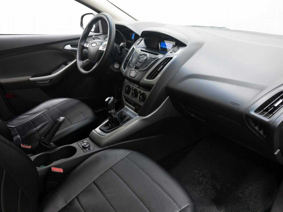 Ford Focus 2011 года с пробегом. Фото: #12