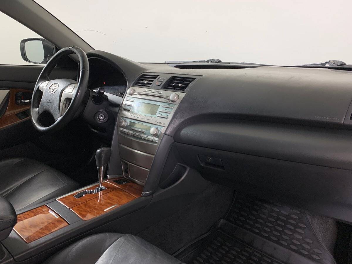 Toyota Camry 2008 года с пробегом. Фото: #12