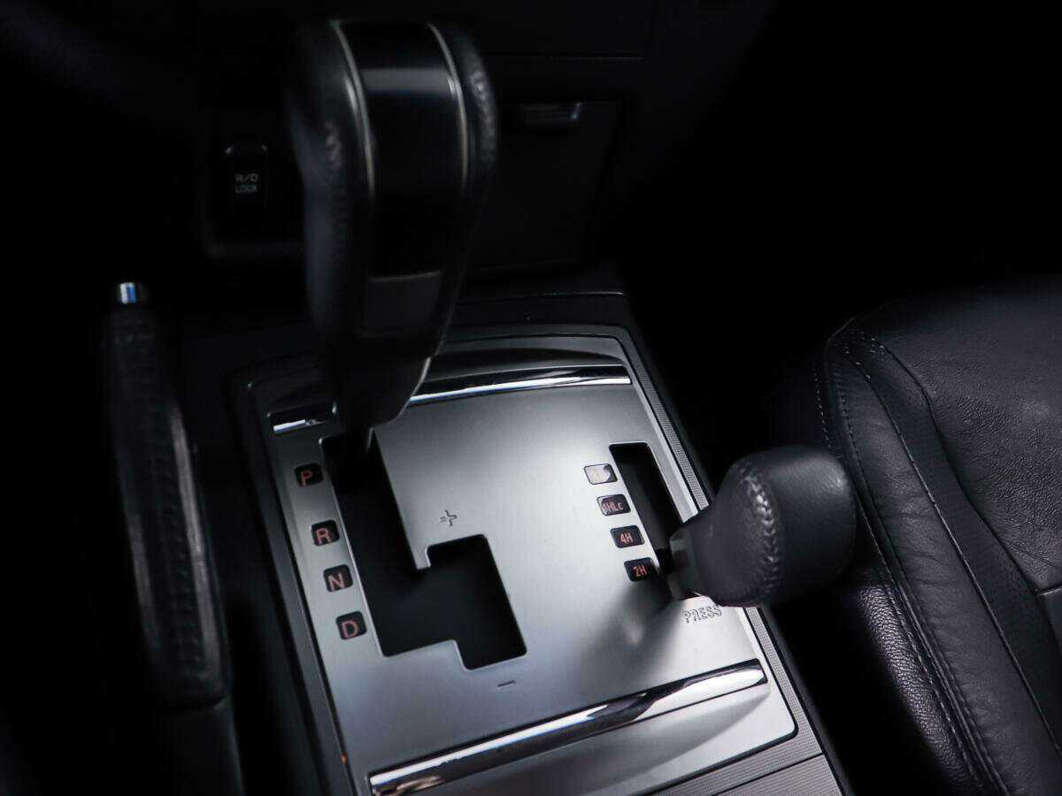 Mitsubishi Pajero 2010 года с пробегом. Фото: #18