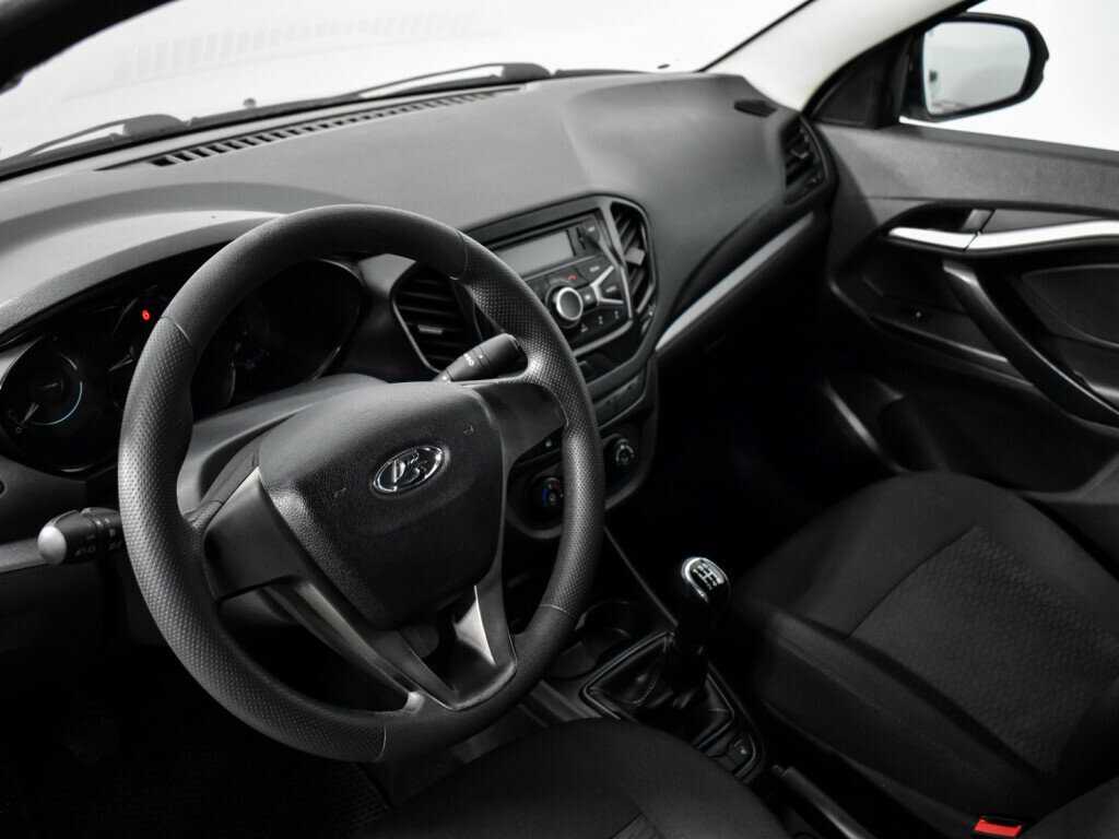 Lada (ВАЗ) Vesta 2017 года с пробегом. Фото: #8