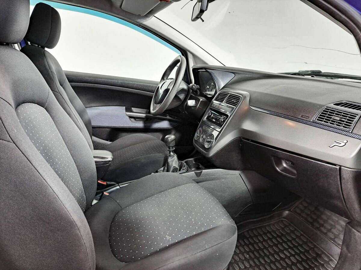 Fiat Punto 2007 года с пробегом. Фото: #5