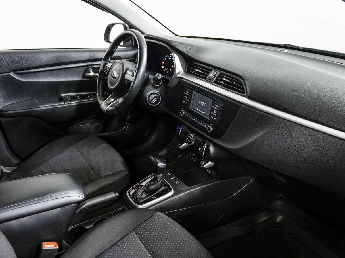 Kia Rio 2021 года с пробегом. Фото: #6