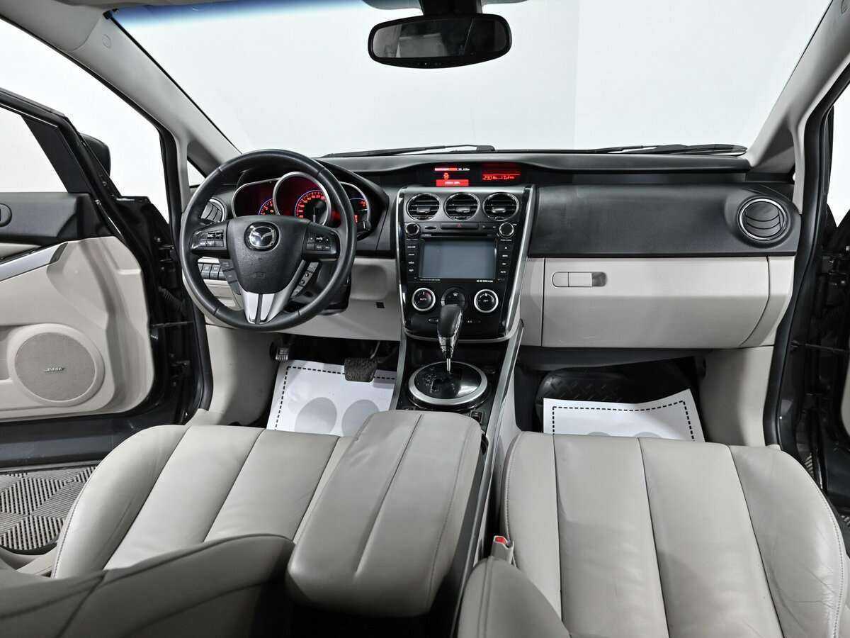 Mazda CX-7 2011 года с пробегом. Фото: #4