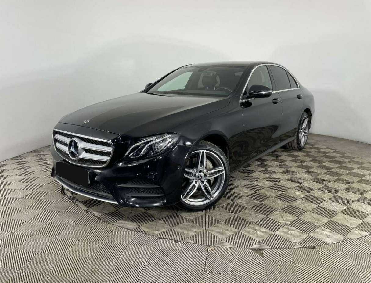 Mercedes-Benz E-Класс 2019 года с пробегом. Посмотреть фото