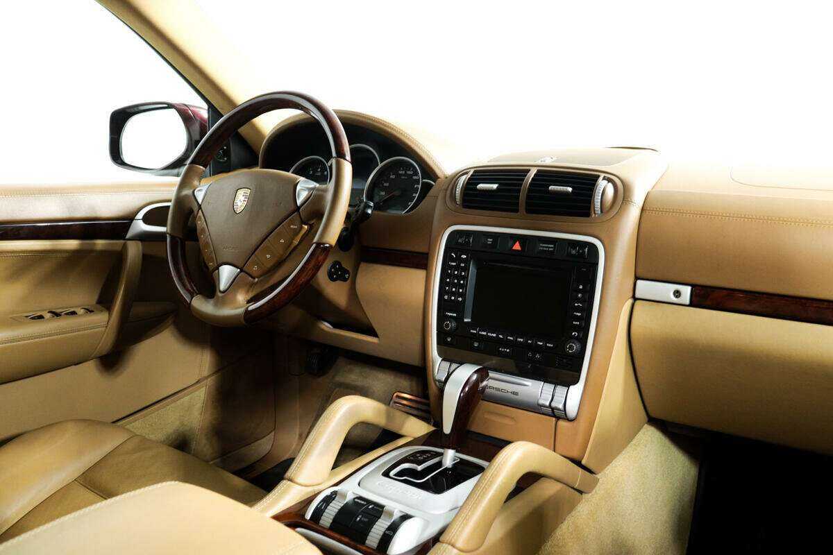 Porsche Cayenne 2008 года с пробегом. Фото: #8