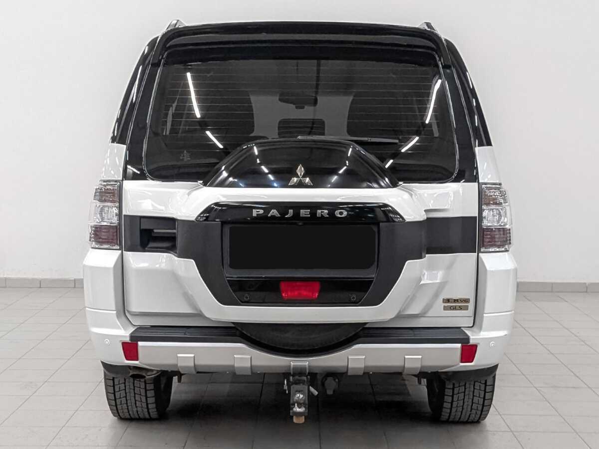 Mitsubishi Pajero 2020 года с пробегом. Фото: #5