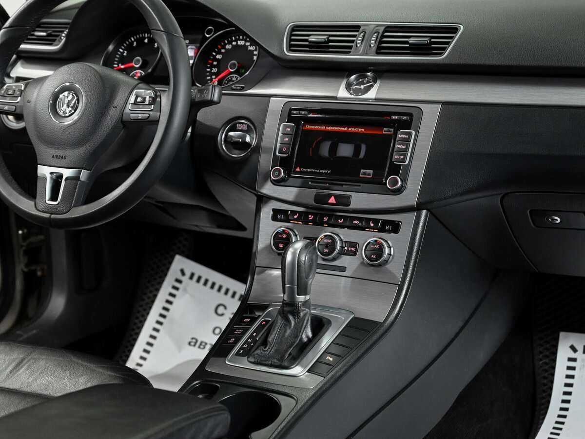 Volkswagen Passat 2014 года с пробегом. Фото: #8