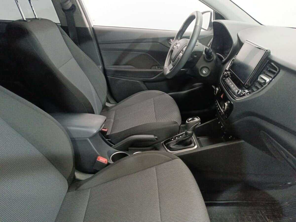 Hyundai Solaris 2022 года с пробегом. Фото: #9