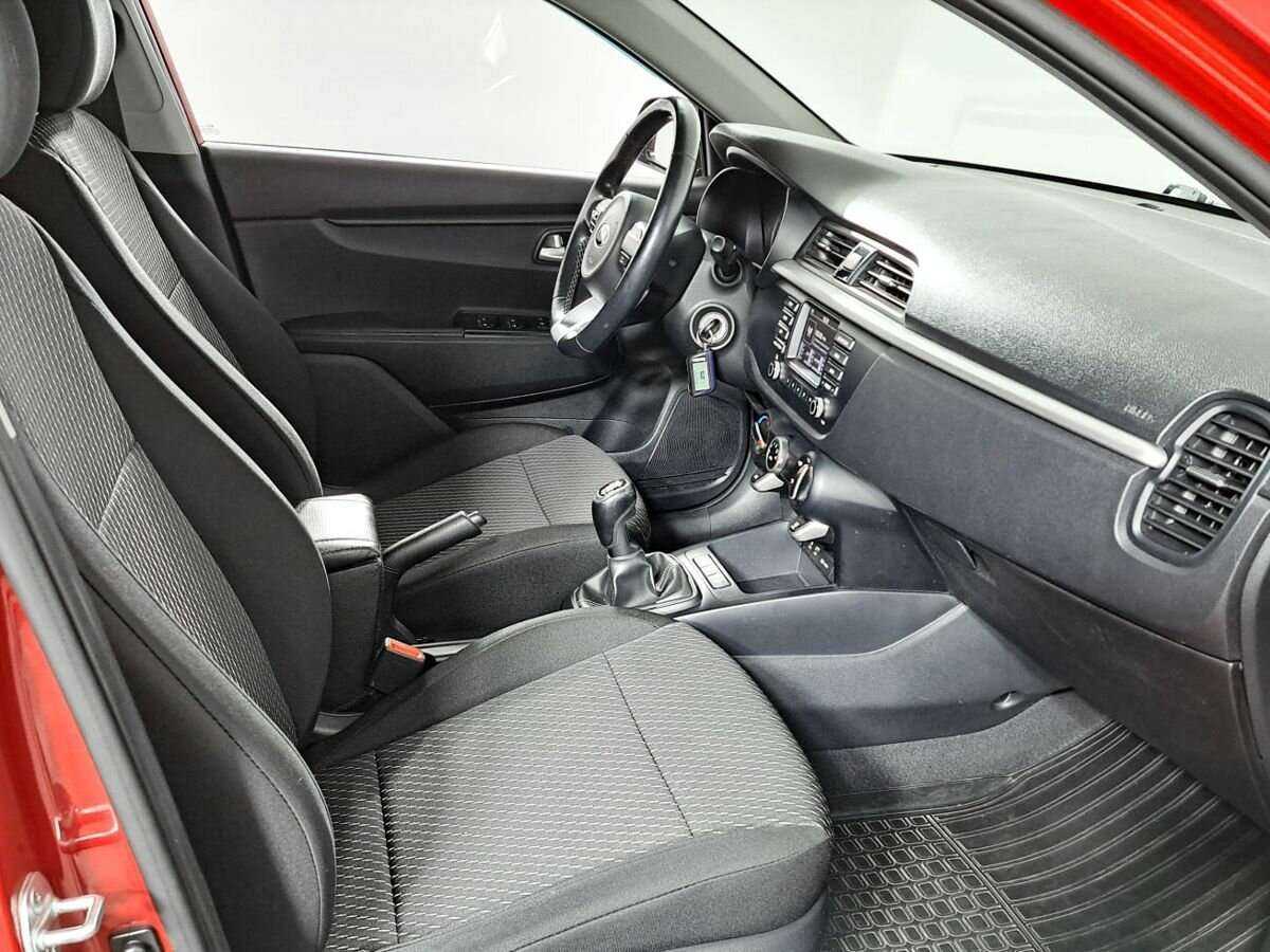Kia Rio 2018 года с пробегом. Фото: #6