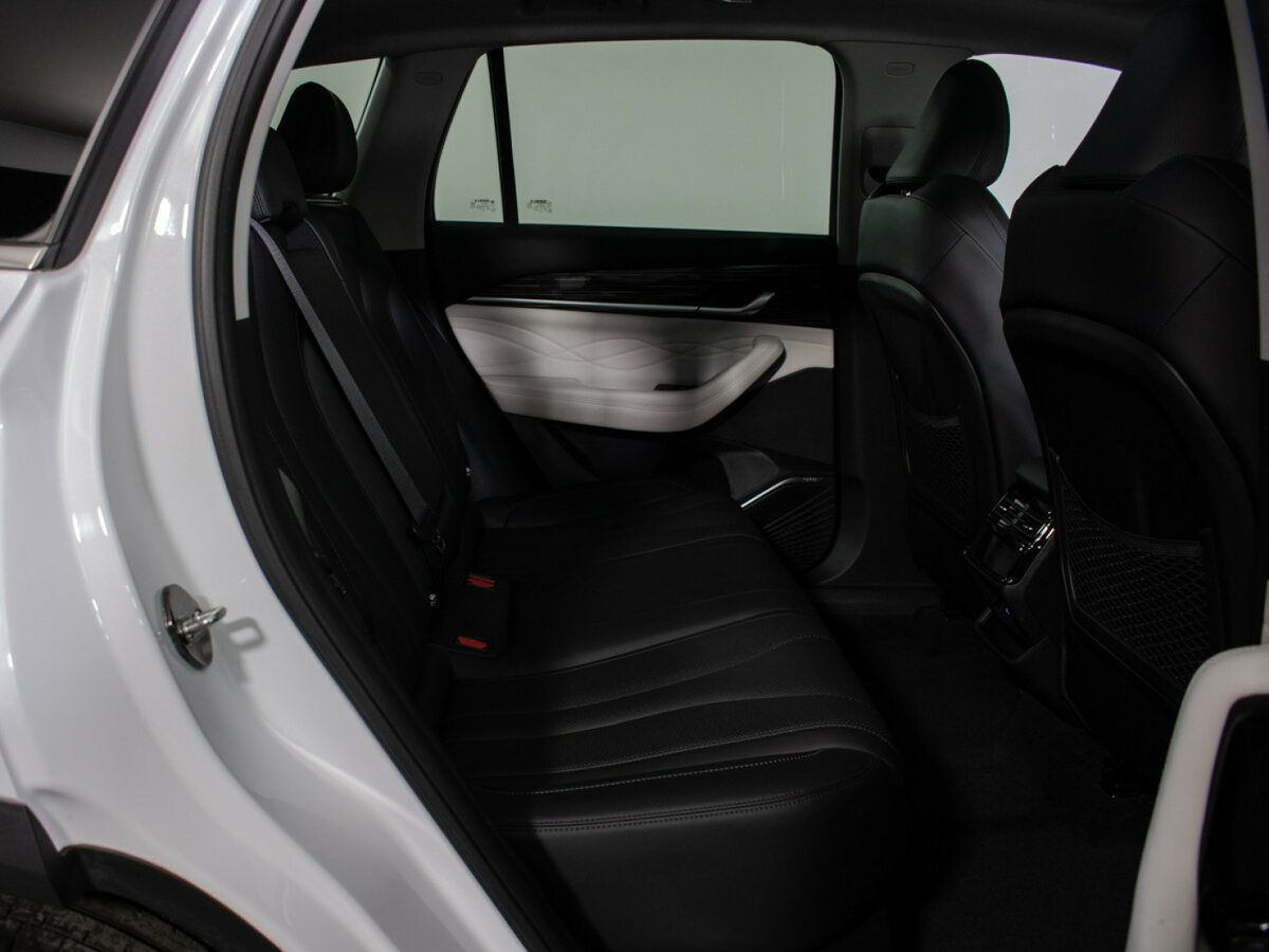 Geely Monjaro 2023 года с пробегом. Фото: #9