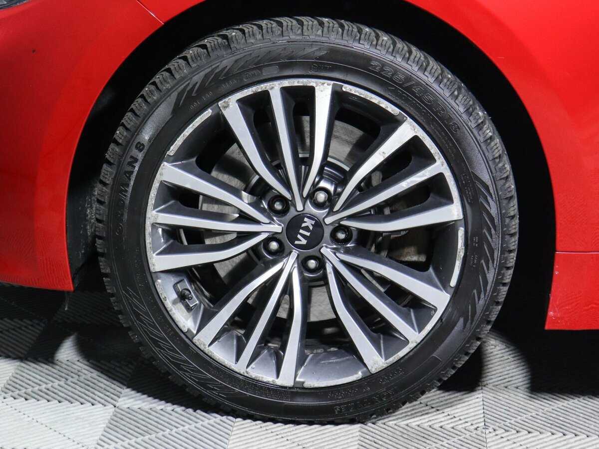 Kia Stinger 2018 года с пробегом. Фото: #12